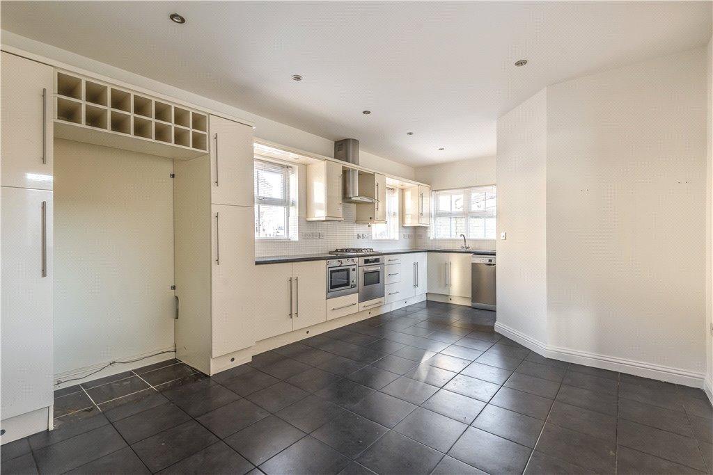 Kitchen/Breakfast Rm