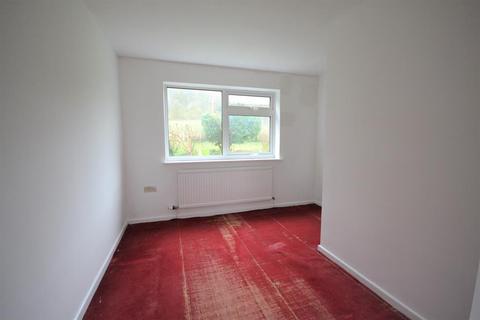 14a Dursley Road, Woodfield, Dursley, GL11 6PP