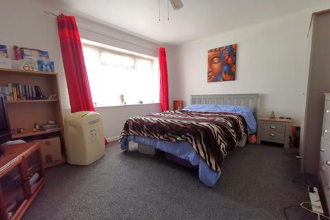 4 Putlands Crescent, Bexhill-on-sea, TN39 5DP