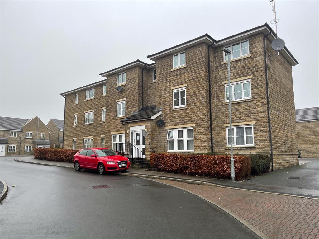 Highfield Chase, Dewsbury, WF13 4DG 3 bed apartment £90,000