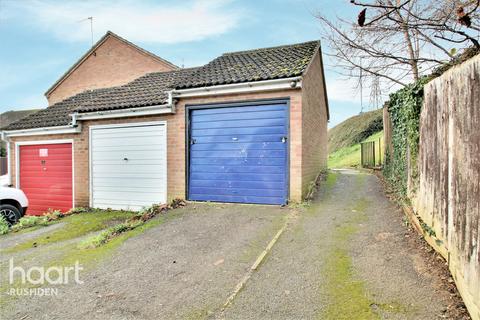 5 Ebbw Vale Road, Irthlingborough, Wellingborough, NN9 5PG