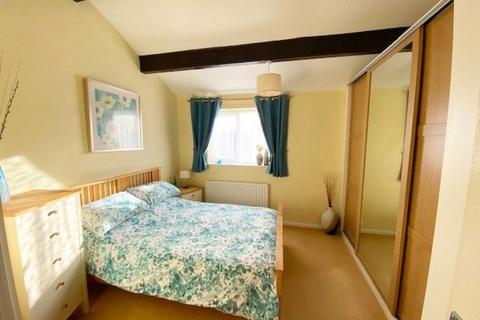 38 Crimscote Close, Shirley, Solihull, B90 4TT