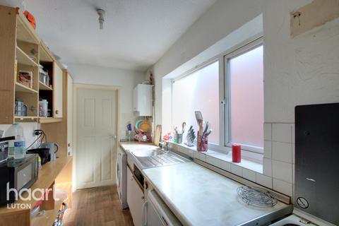 102 Cobden Street, Luton, LU2 0NG