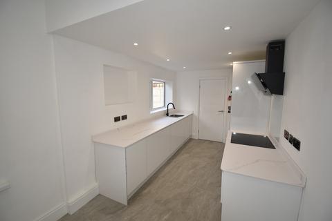 92 Cornwall Avenue, Blackpool, FY2 9QW