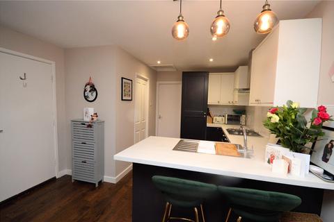 21 Abbeydale Grove, Leeds, LS5 3RE