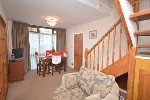 2 The Hannants, Neath, SA10 7DE