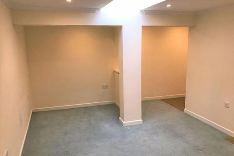 Studio to rent - Oving Road, Chichester