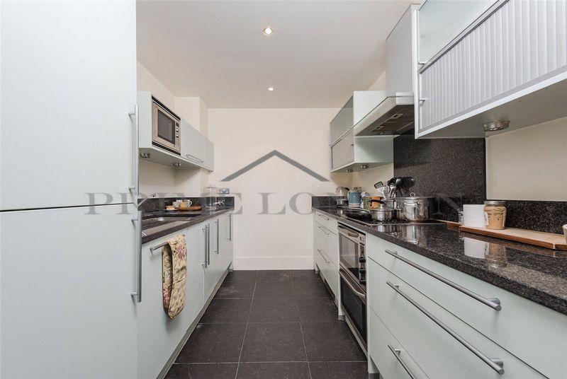 Ensign House, St Wharf, London 2 bed apartment £1,993 pcm (£