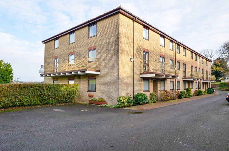 BELLE VIEW ROAD ROUNDHAM PAIGNTON 2 bed apartment £184,950