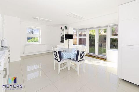 48 Cornelia Road, Bournemouth, BH10 4FG