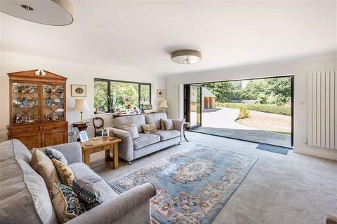 Bowcot Rise Bowcott Hill, Headley, Bordon, GU35 8DE