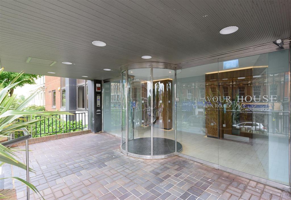 Frond glass from side.jpg