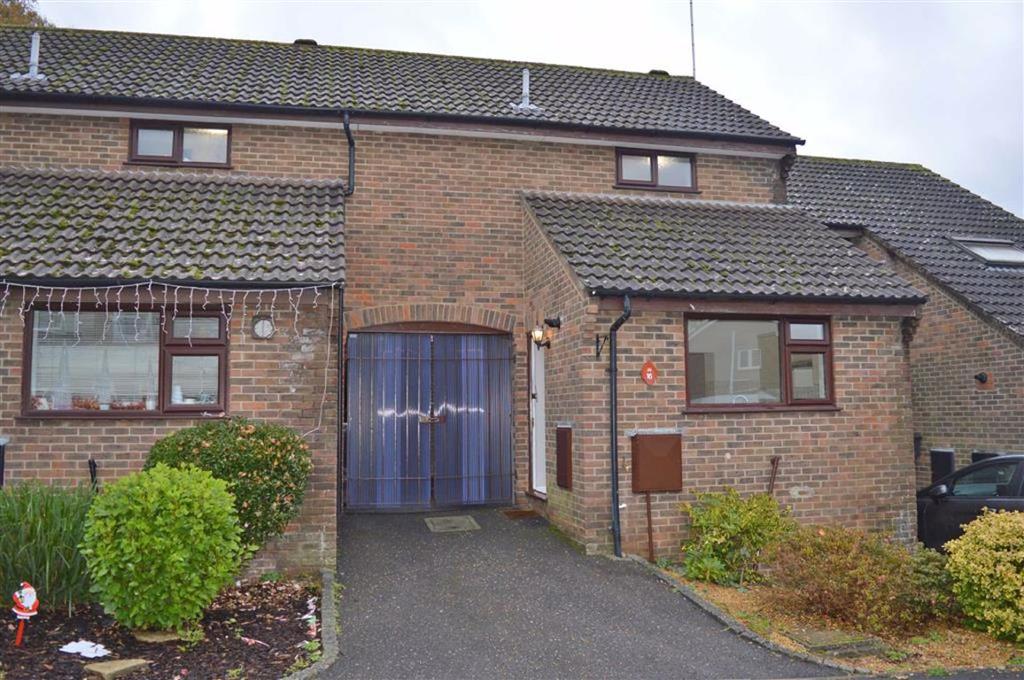 Bridle Way, Wimborne, Dorset 2 bed terraced house £259,950