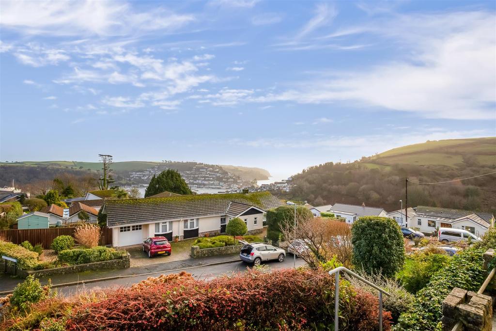 Lawnbank 1 Thurlestone Gardens Dartmouth - View.jp