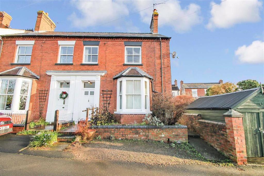 Castle View Terrace, Ludlow 3 bed semidetached house £895 pcm (£207 pw)