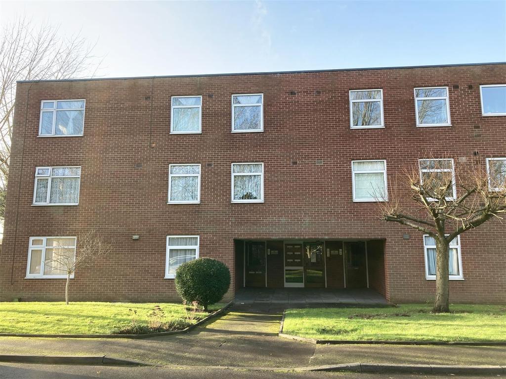 Warwick Road, Solihull 1 bed flat £125,000