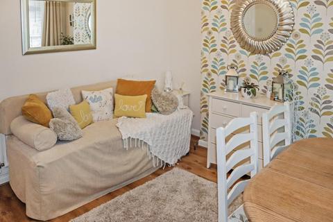 62 Stanley Road, Nuneaton, CV11 5EW