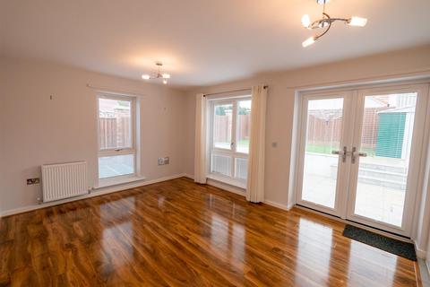 11 Birchberry Close, Sunderland, SR4 8AW