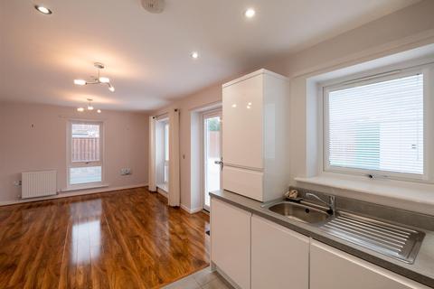 11 Birchberry Close, Sunderland, SR4 8AW