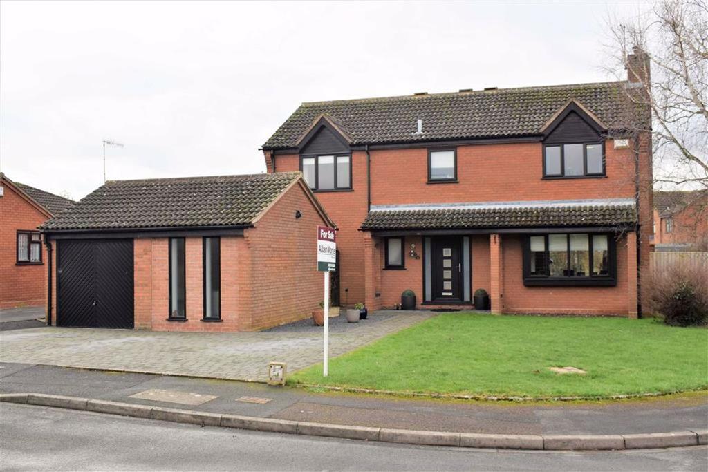 Raven Drive, St Peters, Worcester 5 bed detached house £450,000