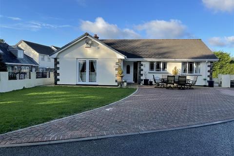 Sinair Red Lane, Bugle, St Austell, PL26 8QP
