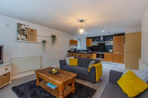 2, Lock Keepers Court Blackweir Terrace, Cardiff, CF10 3EZ