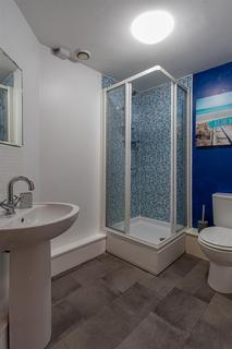 2, Lock Keepers Court Blackweir Terrace, Cardiff, CF10 3EZ