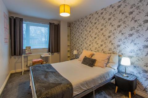 2, Lock Keepers Court Blackweir Terrace, Cardiff, CF10 3EZ