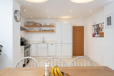 10 Church Lane, Clifton, Bristol, BS8 4TX