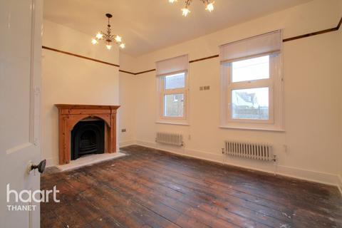 70 Bellevue Road, Ramsgate, CT11 8DN