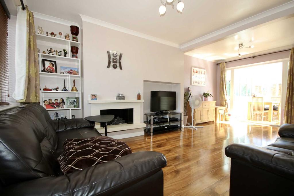 Turners Hill, Hemel Hempstead 3 bed house £375,000