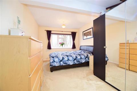 57 Rayleigh Road, Woodford Green, IG8 7HF