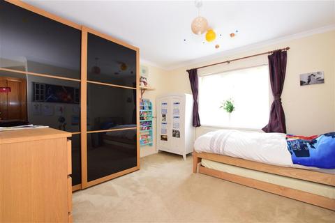 57 Rayleigh Road, Woodford Green, IG8 7HF