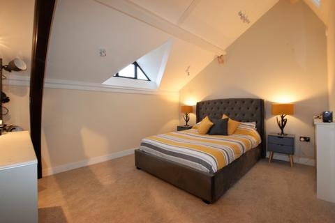 Flat 1, Emmanuel Court Okehampton Road, Exeter, EX4 1FB