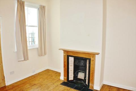 3 bedroom terraced house to rent, Florence Rd, Norwich