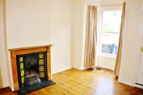 3 bedroom terraced house to rent, Florence Rd, Norwich