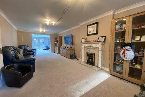 9 Bartley Mill Close, Stone Cross, Pevensey, BN24 5PE