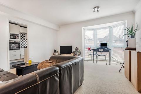 5, Stewards Court Carlisle Close, Kingston Upon Thames, KT2 7AU
