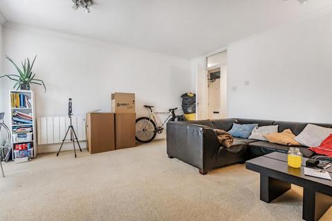 5, Stewards Court Carlisle Close, Kingston Upon Thames, KT2 7AU