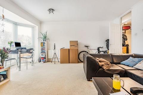 5, Stewards Court Carlisle Close, Kingston Upon Thames, KT2 7AU