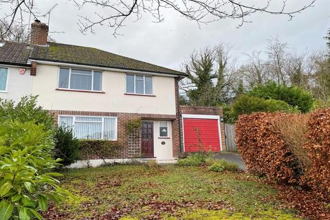33 Highfield Park, Marlow, SL7 2DE