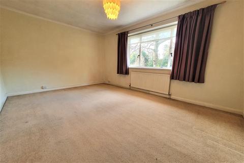 33 Highfield Park, Marlow, SL7 2DE