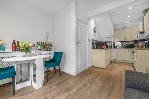 2 bedroom flat to rent, Homer Street, Marylebone, London