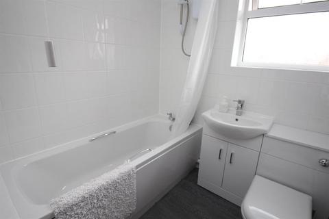 69 Beane Avenue, Stevenage, SG2 7DL
