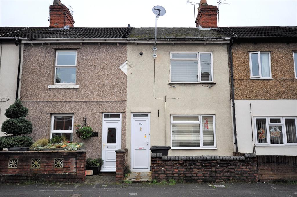 Ferndale Road, Swindon, SN2 2 bed terraced house £175,000