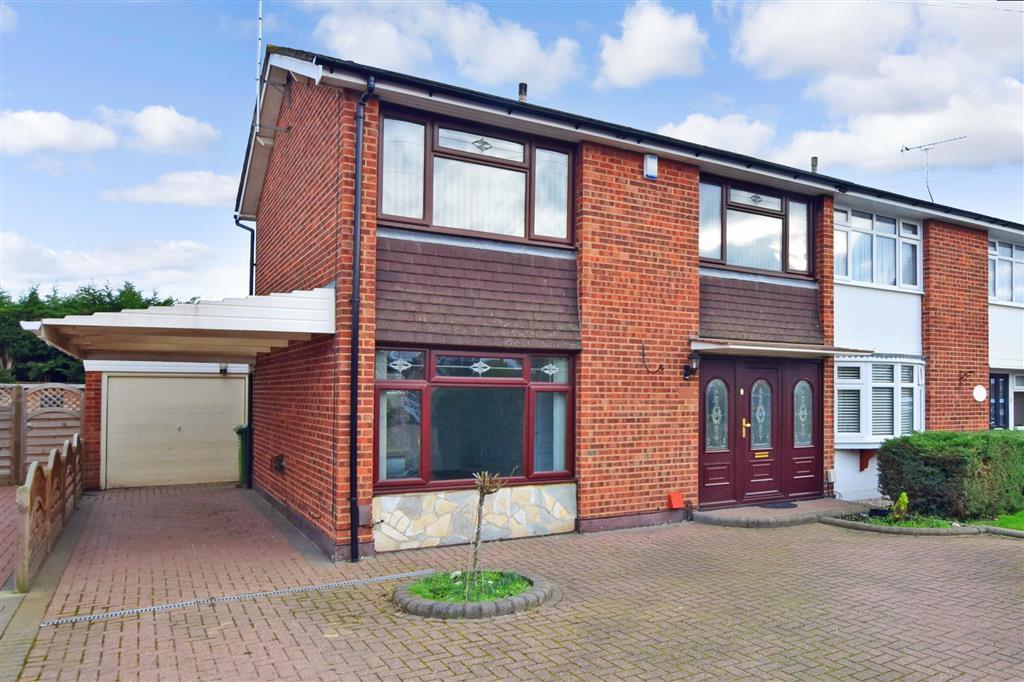 Charlotte Avenue, Wickford, Essex 3 bed semidetached house