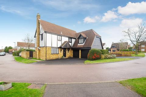 2 Magdalen Grove, Orpington, BR6 9WE