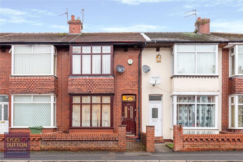 Turf Lane, Chadderton, Oldham, OL9 2 bed terraced house £110,000