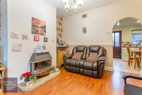 6a Turf Lane, Chadderton, Oldham, OL9 8HL