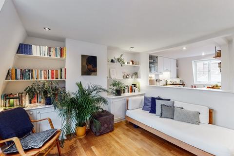 1 bedroom apartment to rent, St James's Walk, EC1R